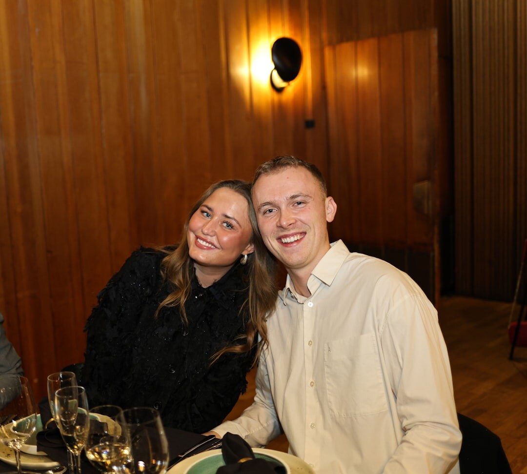 celebrity dinner table